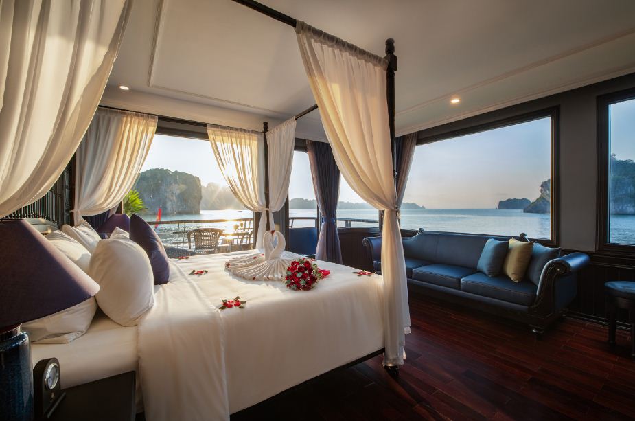 honeymoon-suite-rosy-cruise-halong-bay